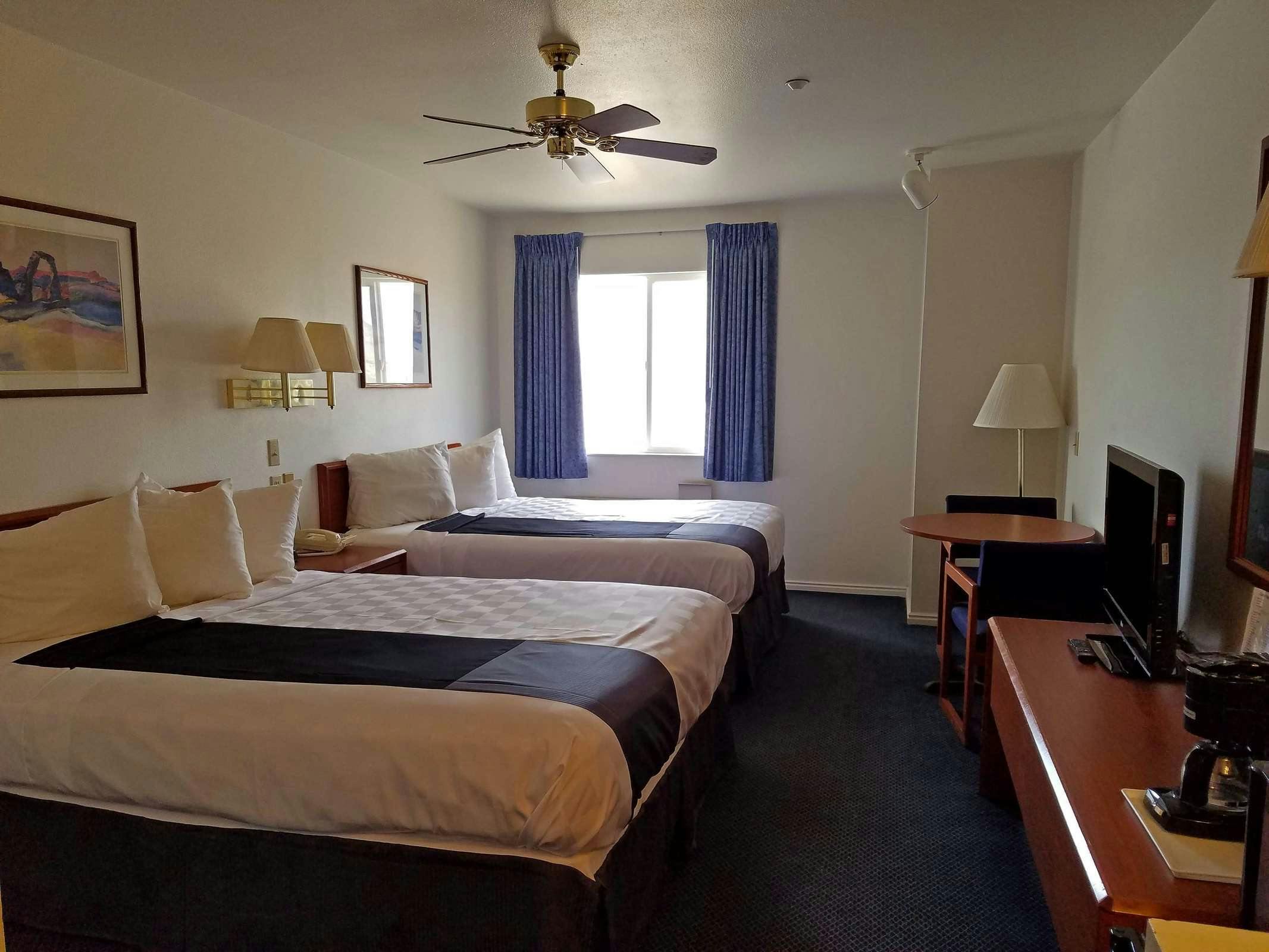 Hotel Americas Best Value Inn Green River photo 3