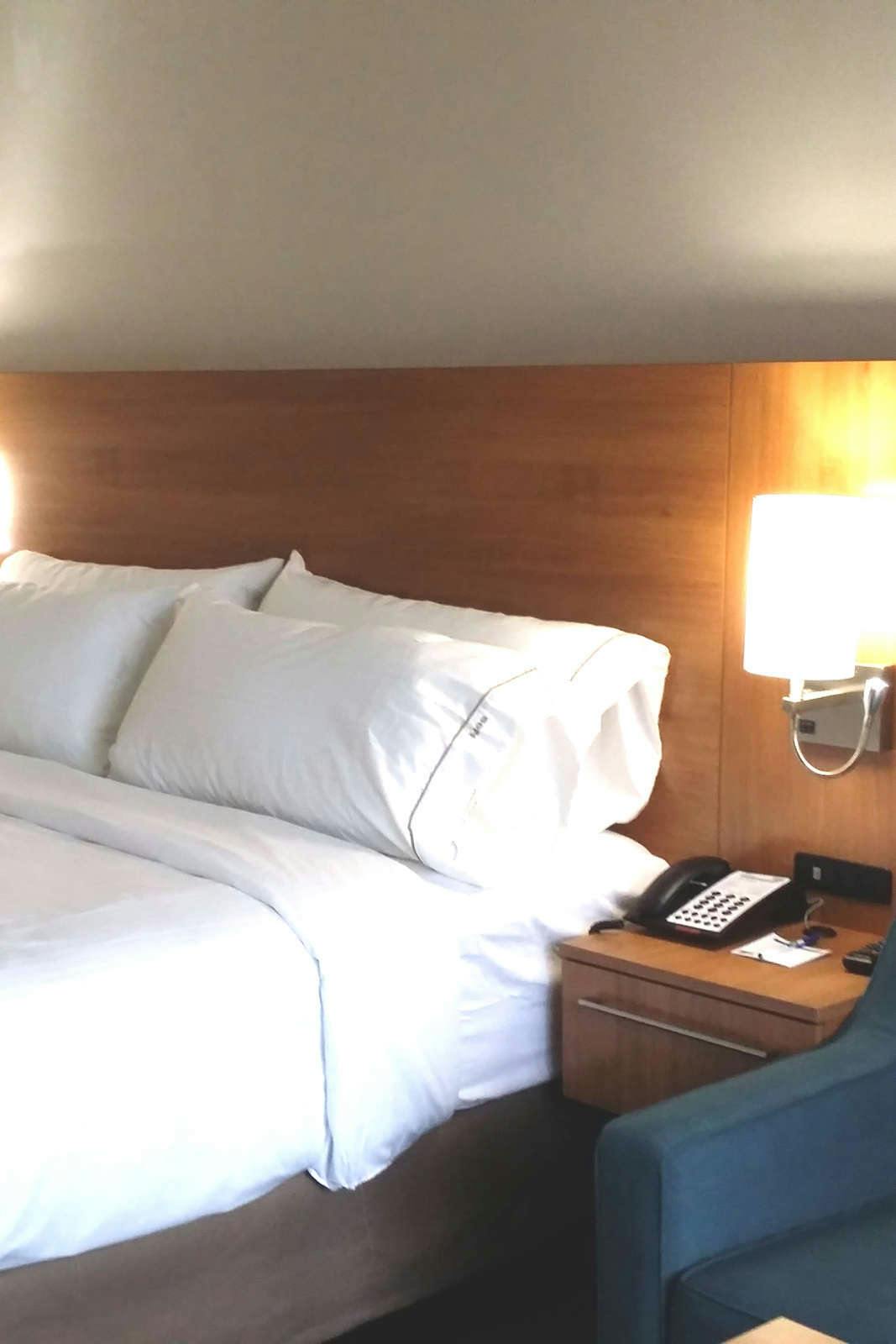 Hotel Holiday Inn Express & Suites Lexington East Winchester Rd photo 1