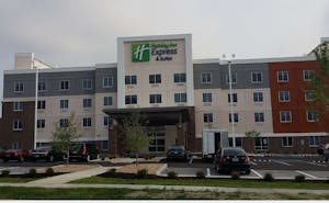 Holiday Inn Express & Suites Lexington East Winchester Rd