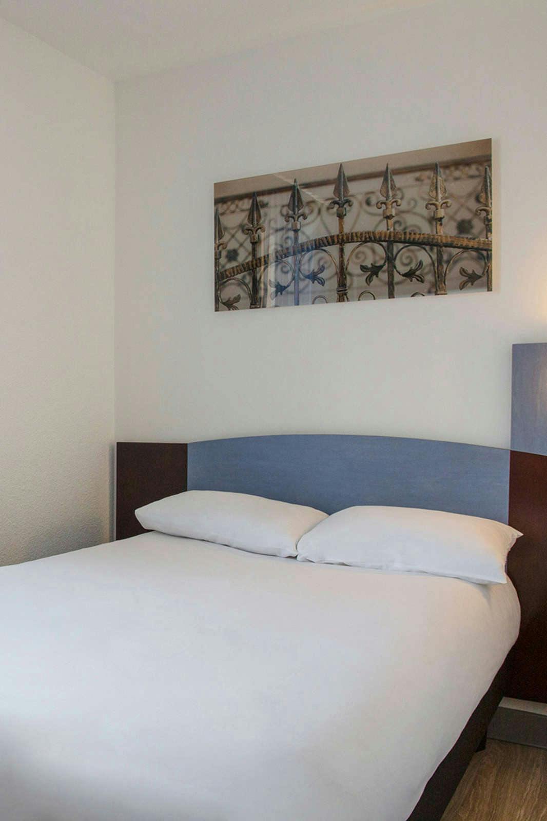 Hotel The Originals Access, Hotel Bourges Gare photo 1