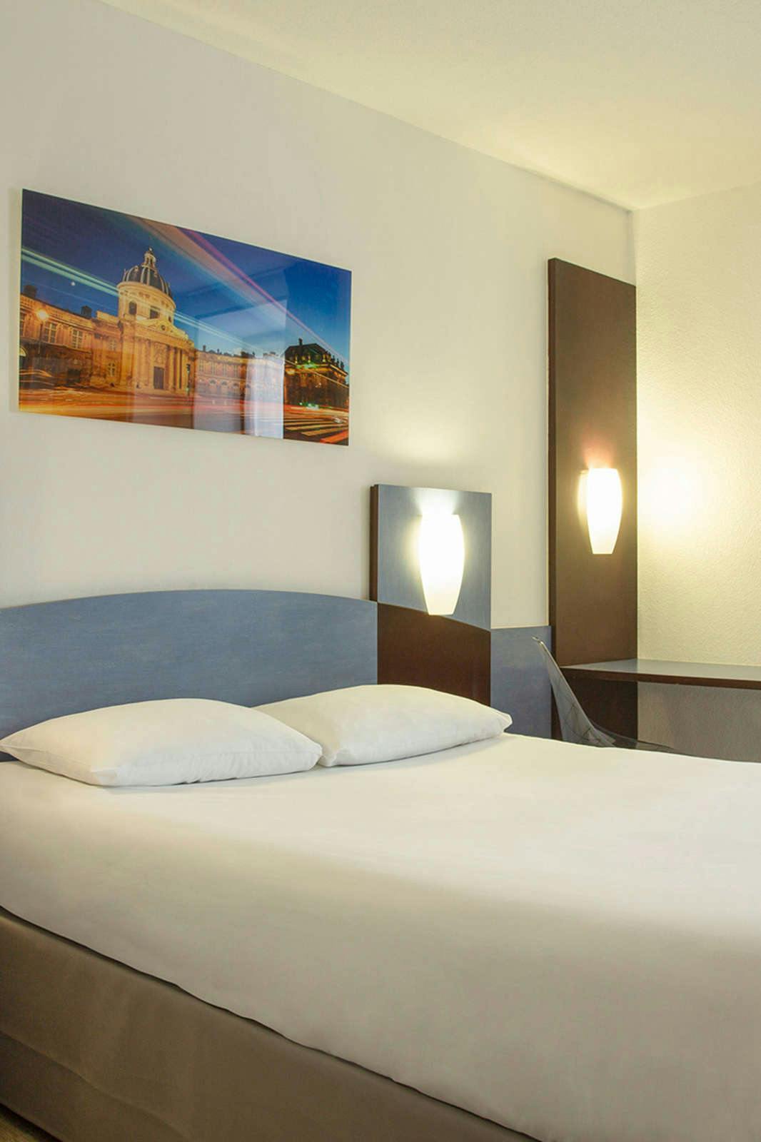 Hotel The Originals Access, Hotel Bourges Gare photo 2