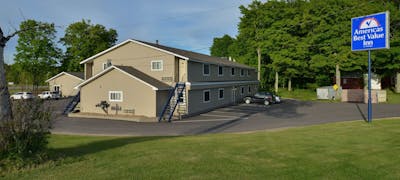 Americas Best Value Inn Marquette