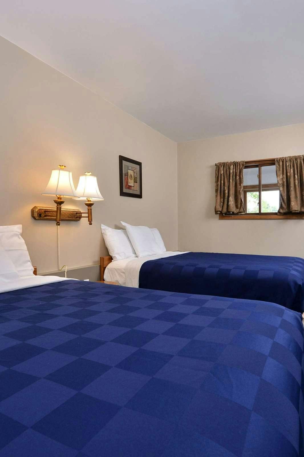 Hotel Americas Best Value Inn Marquette photo 2