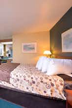 Hotel Americas Best Value Inn Phoenix Ashland photo 1