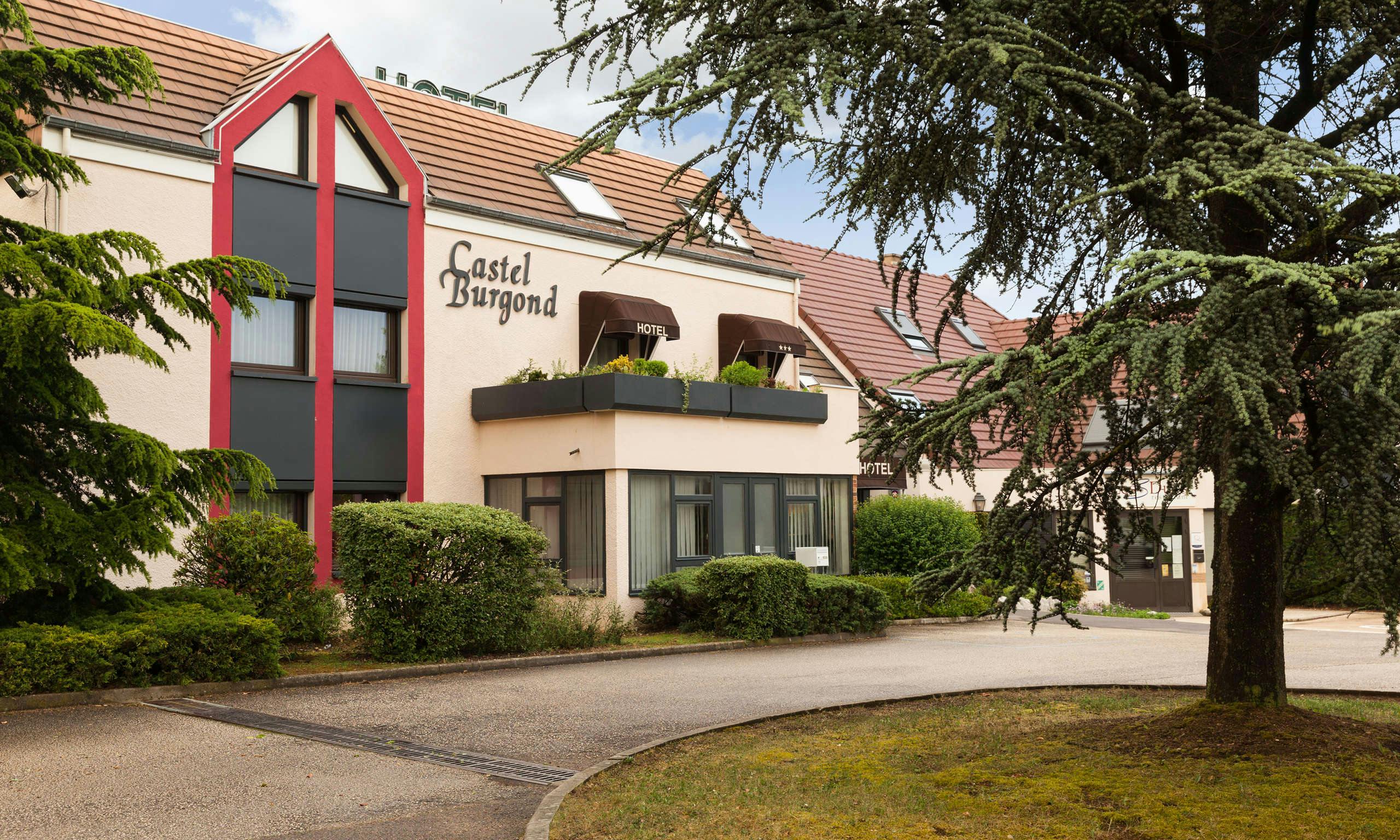 Hotel The Originals Dijon Ouest Castel Burgond