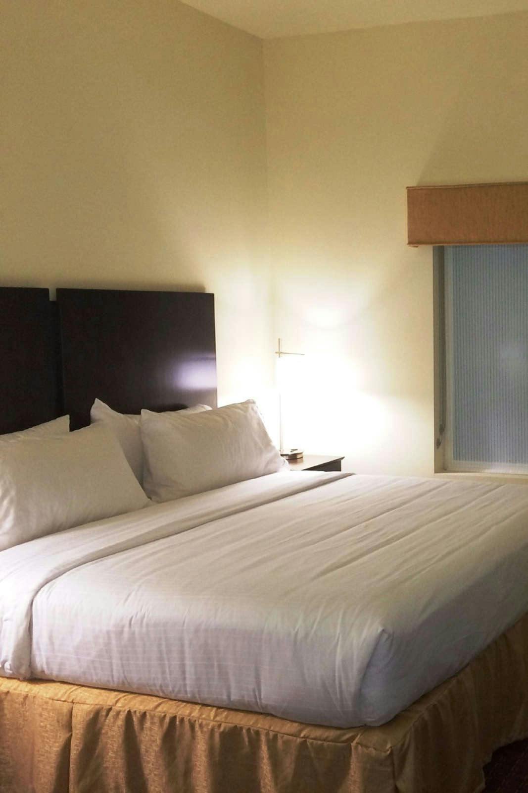 Hotel Holiday Inn Express Defuniak Springs photo 1