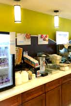 Hotel Holiday Inn Express & Suites West Ocean City photo 3