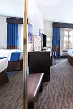 Hotel Holiday Inn Express & Suites Glenpool Tulsa South photo 4
