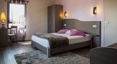 Hotel The Originals des Arts Montauban Est