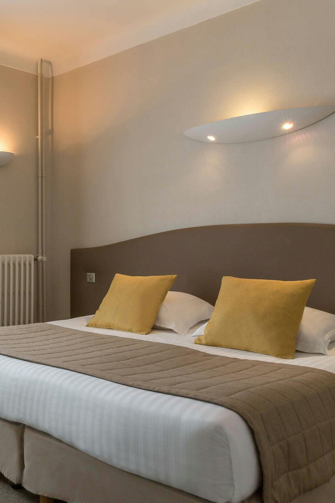 Hotel Hotel The Originals Vichy Les Nations photo 2