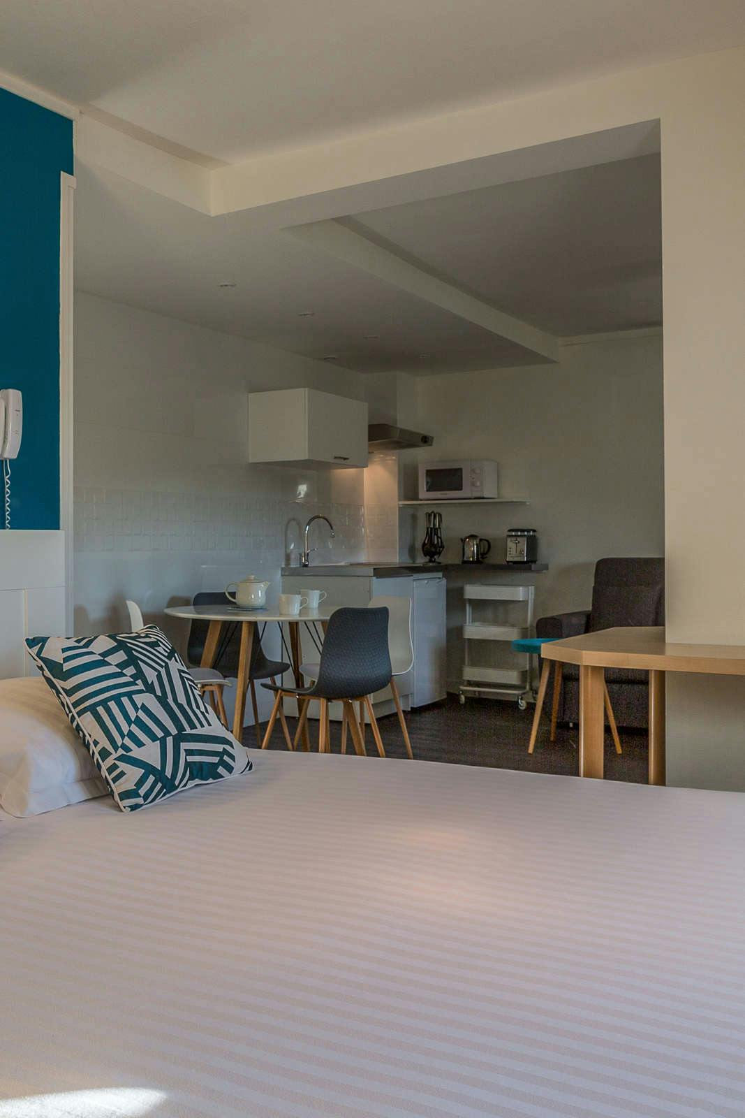 Hotel Hotel The Originals Vichy Les Nations photo 5