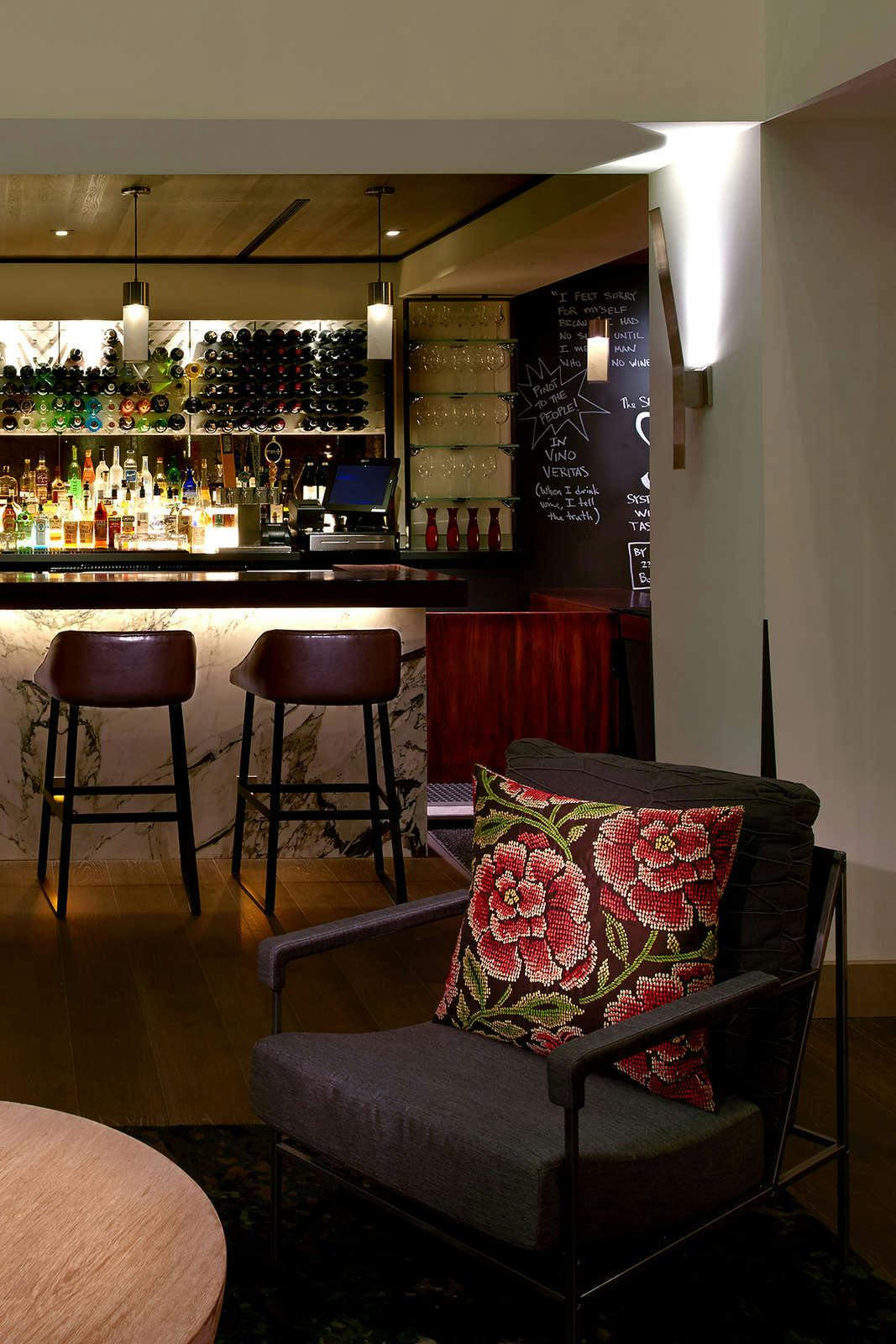 Hotel Kimpton Hotel Vintage Portland - King Reserve Spa Suite photo 5