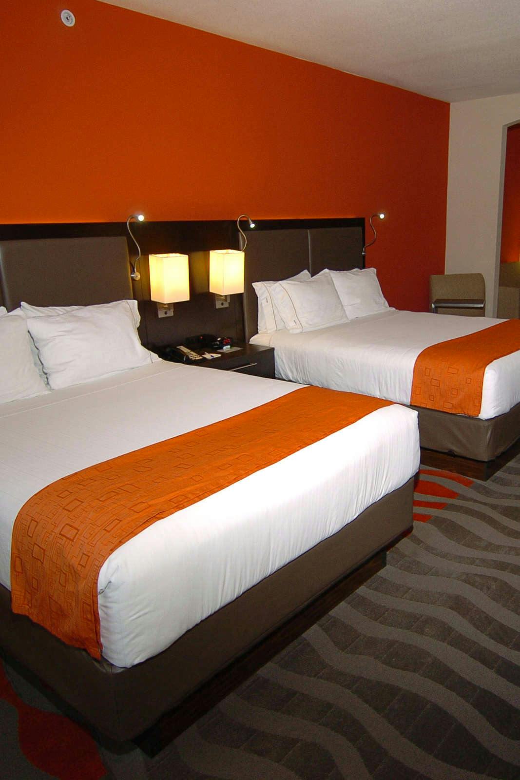 Hotel Holiday Inn Express Hutchinson photo 4