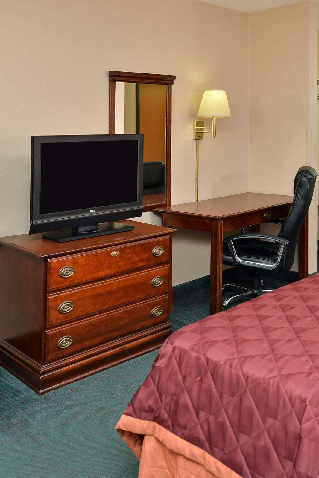 Hotel Americas Best Value Inn And Suites Sheridan photo 3