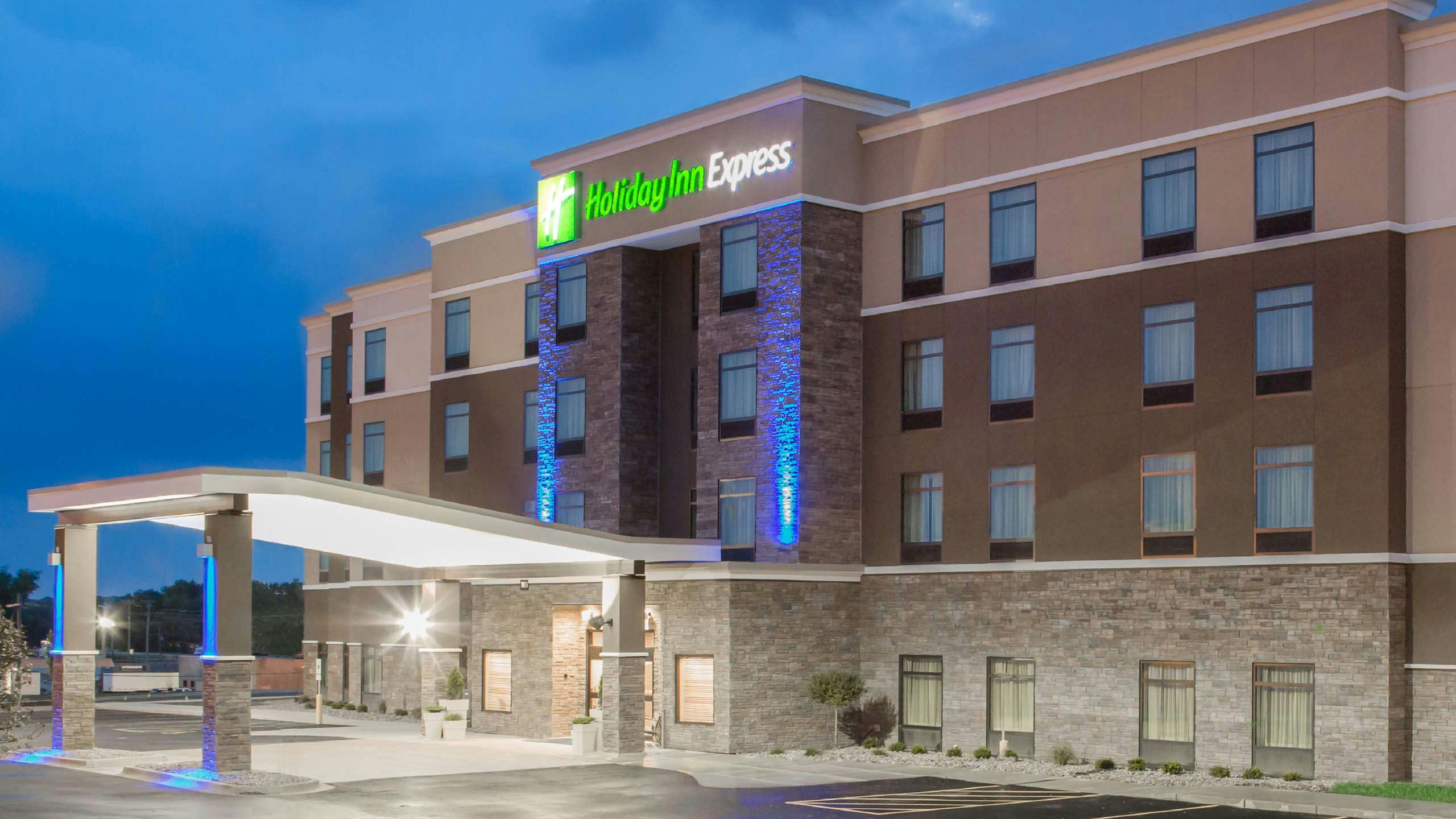Holiday Inn Express Moline Quad Cities