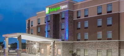 Holiday Inn Express Moline Quad Cities