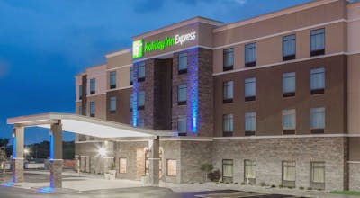 Holiday Inn Express Moline Quad Cities