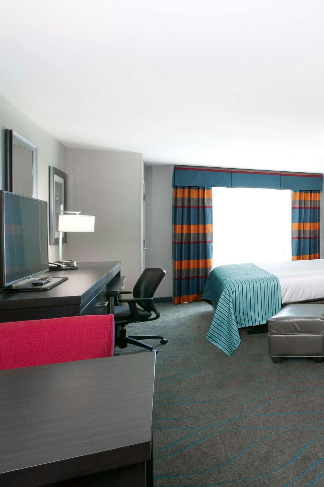 Hotel Holiday Inn Express Moline Quad Cities photo 4