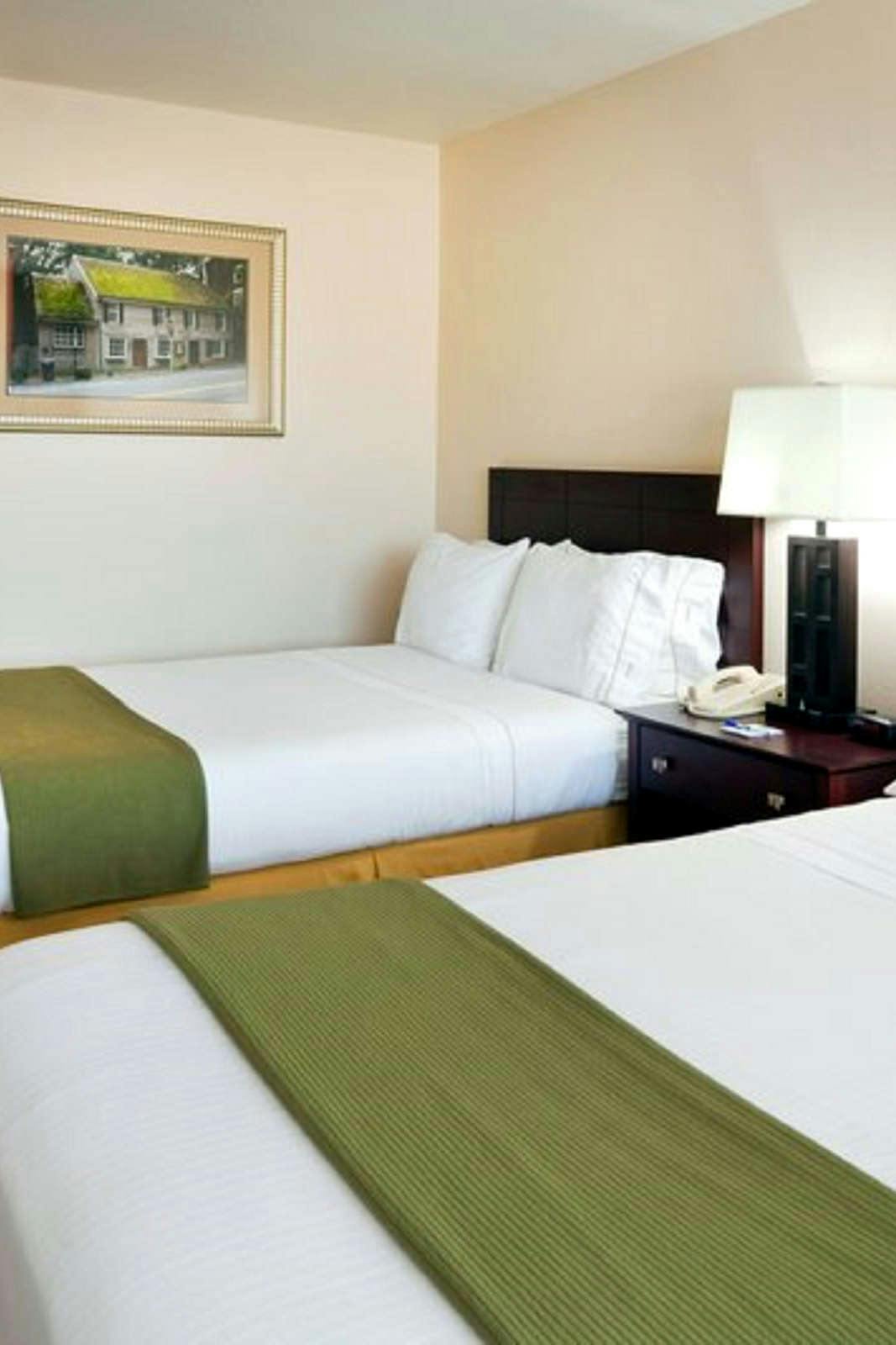 Hotel Holiday Inn Express & Suites Lebanon photo 3