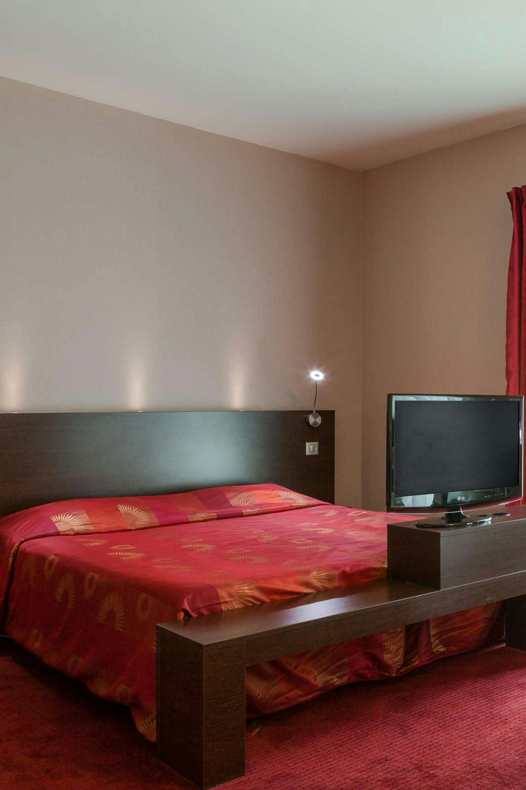 Hotel The Originals City,Hotel Les Thermes de l'Avenue, Dax photo 1