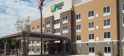 Holiday Inn Express & Suites Southport Oak Island Area