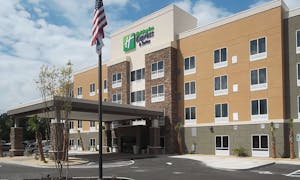 Holiday Inn Express & Suites Southport Oak Island Area