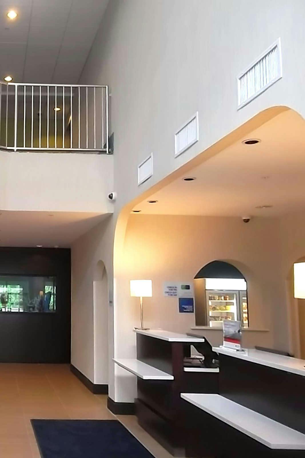 Hotel Holiday Inn Express & Suites Southport Oak Island Area photo 2