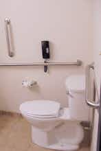 Hotel Holiday Inn Express & Suites Nevada photo 3