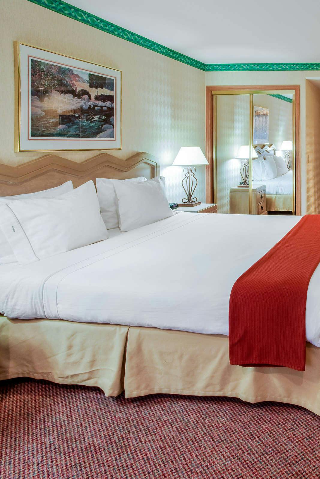 Hotel Holiday Inn Express South Lake Tahoe photo 2