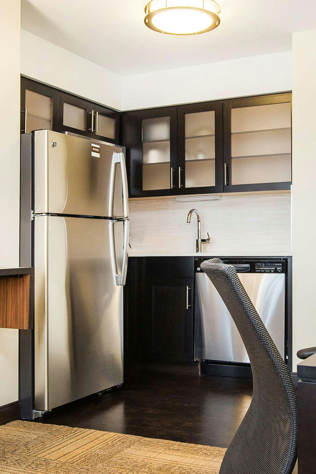 Hotel Staybridge Suites West Edmonton, by IHG photo 1