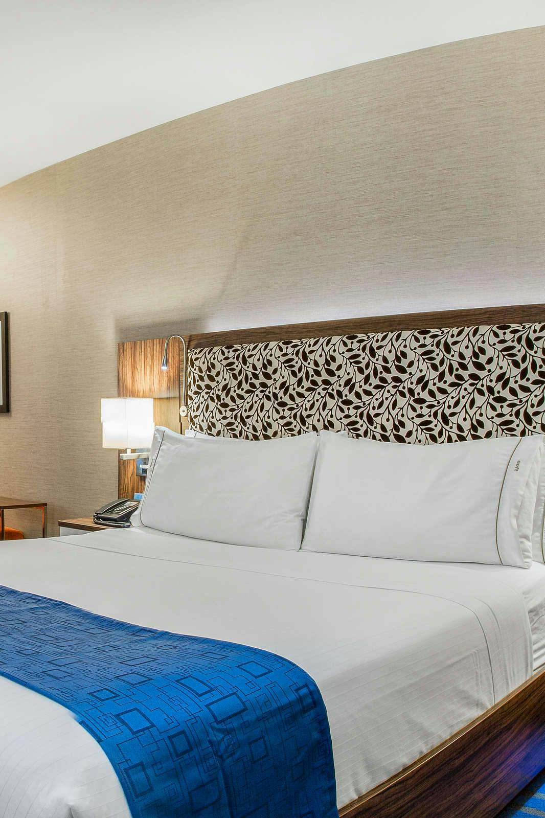 Hotel Holiday Inn Express Redwood City Central photo 3