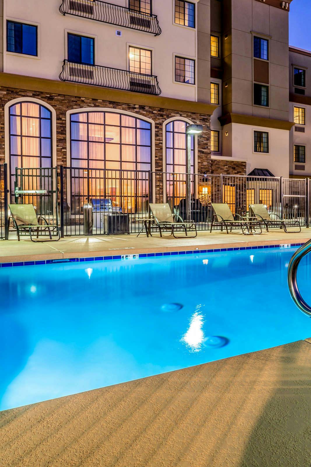 Hotel Staybridge Suites Phoenix Chandler photo 1