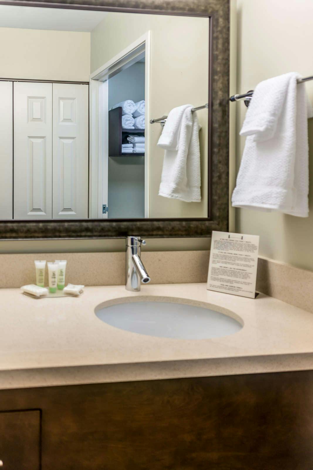 Hotel Staybridge Suites Phoenix Chandler photo 5