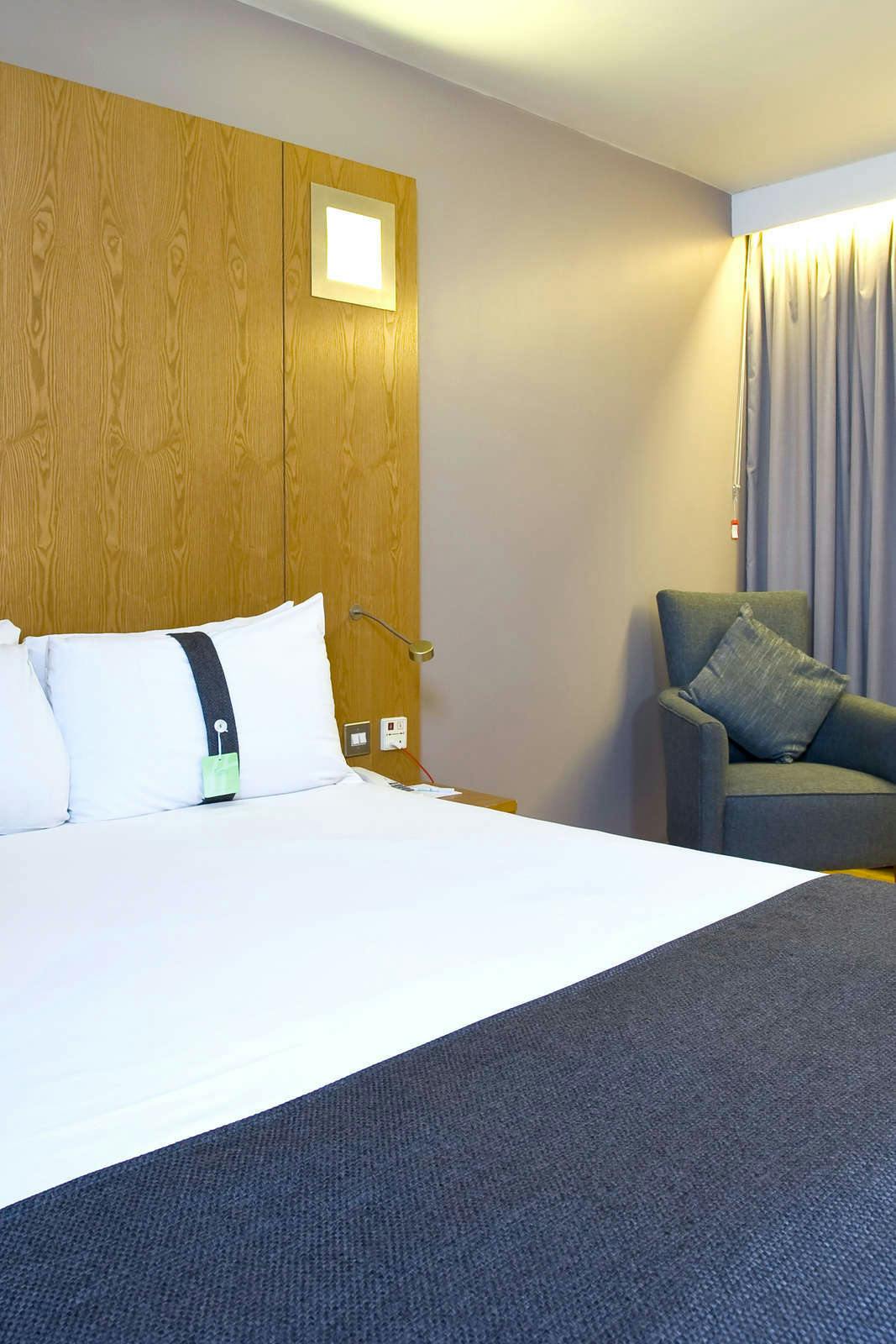 Hotel Holiday Inn London West photo 4
