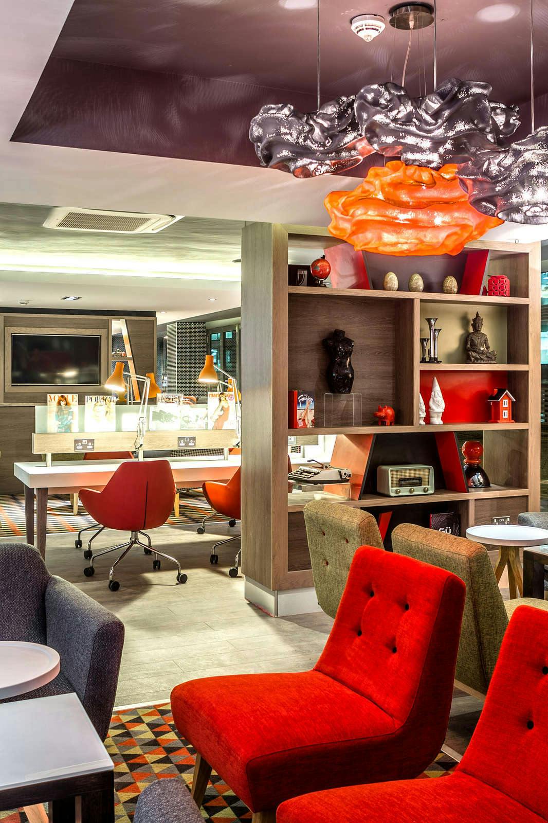 Hotel Holiday Inn London Watford Junction photo 2