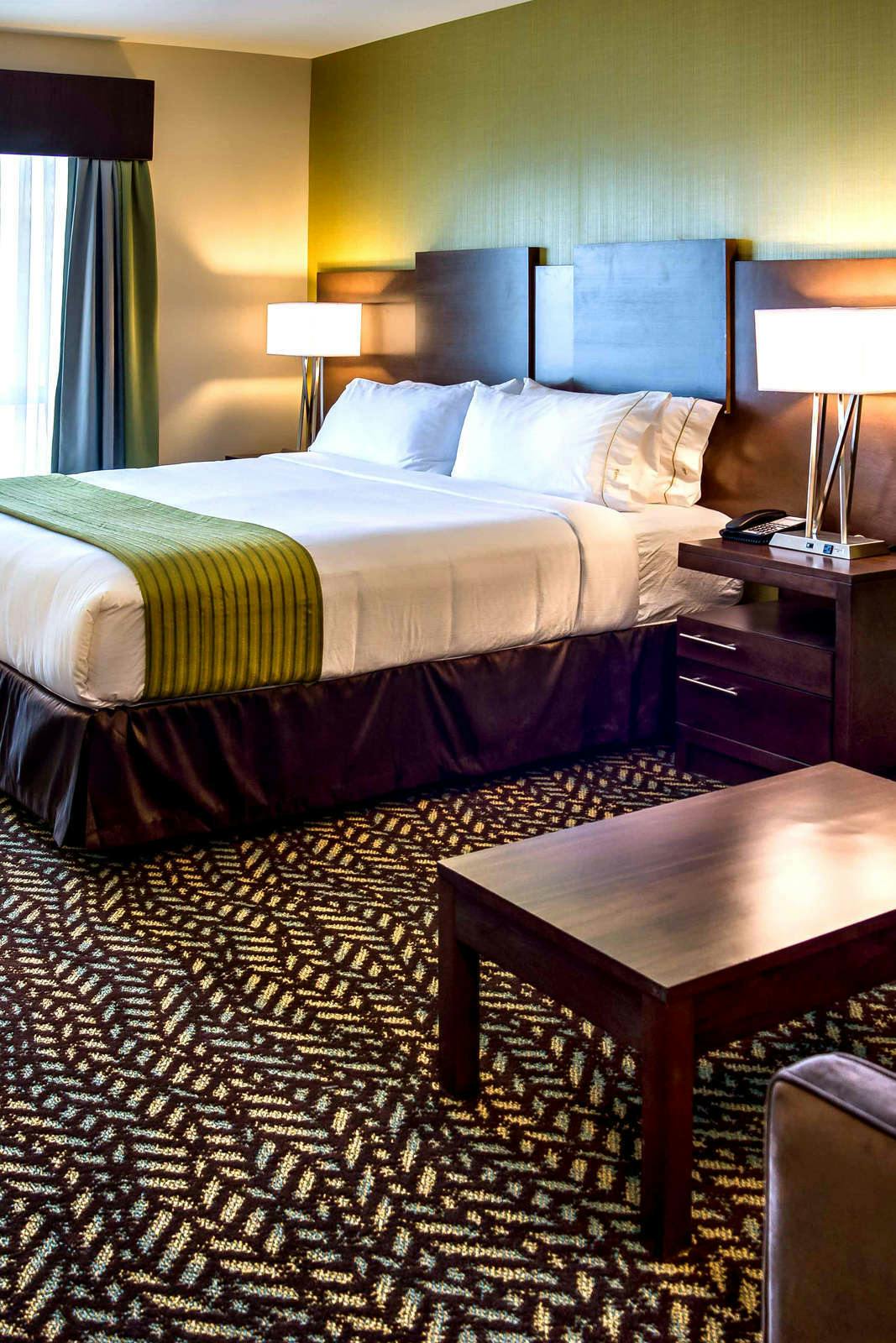 Hotel Holiday Inn Express & Suites Spruce Grove photo 5