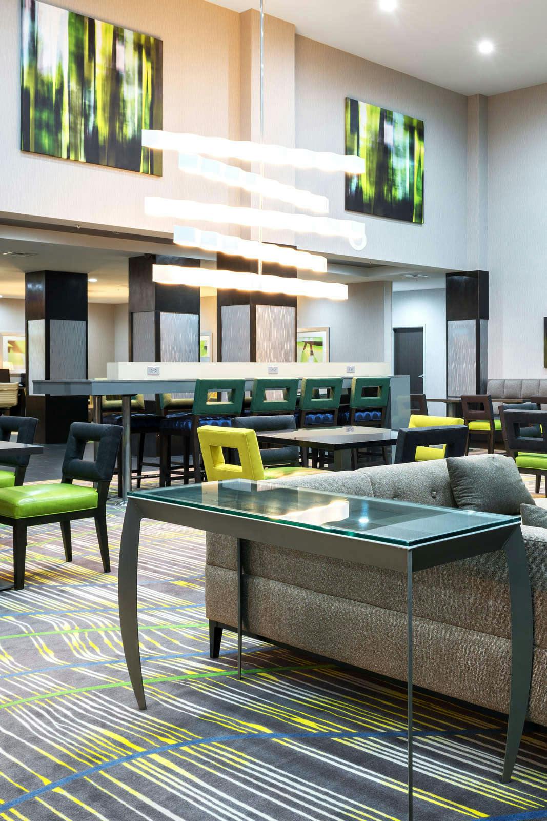 Hotel Holiday Inn Express & Suites Norman photo 1