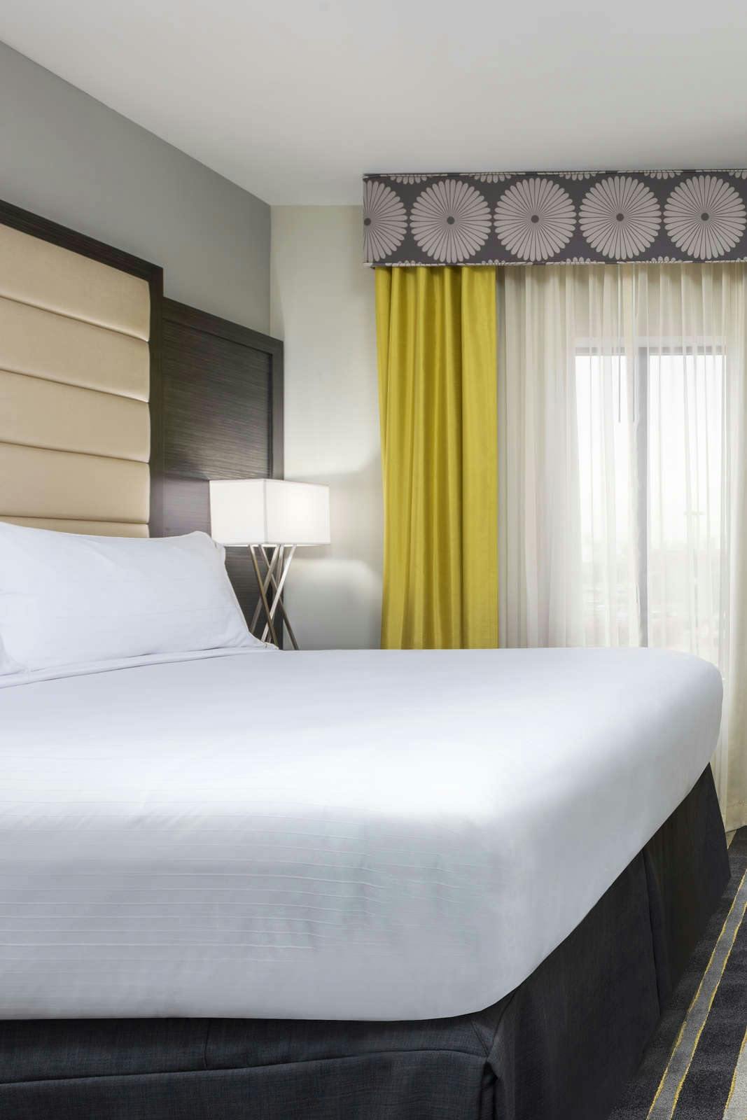 Hotel Holiday Inn Express & Suites Norman photo 3