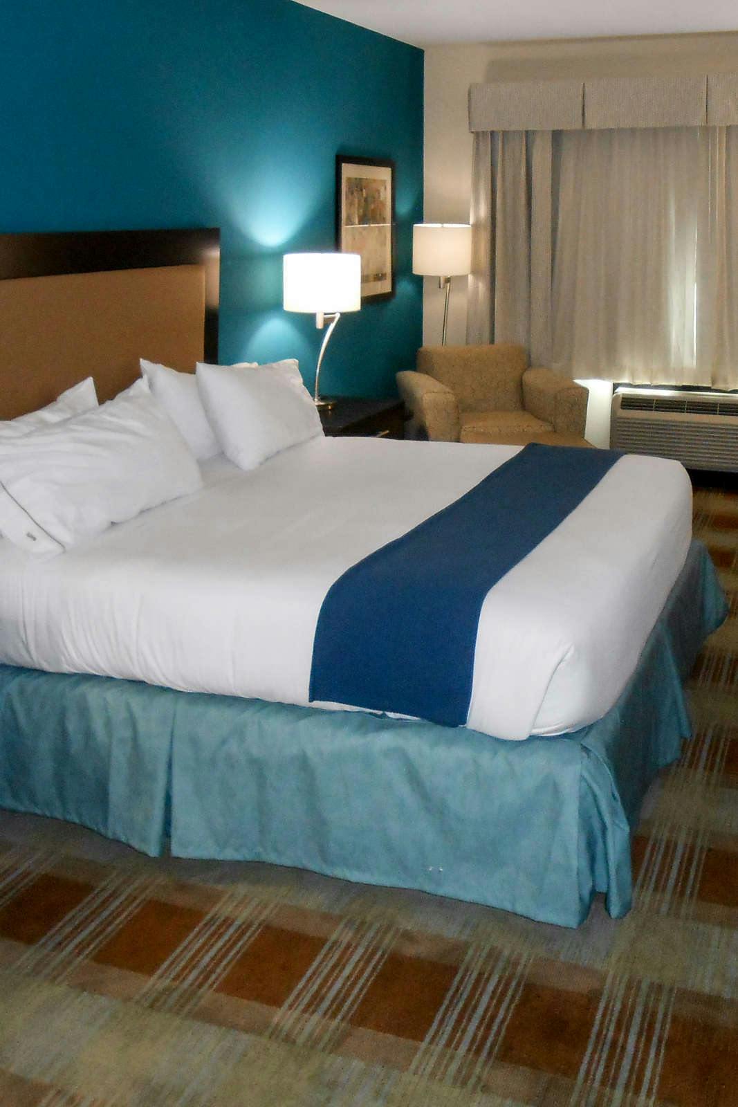 Hotel Holiday Inn Express & Suites Houston Northwest Brookhollow photo 3