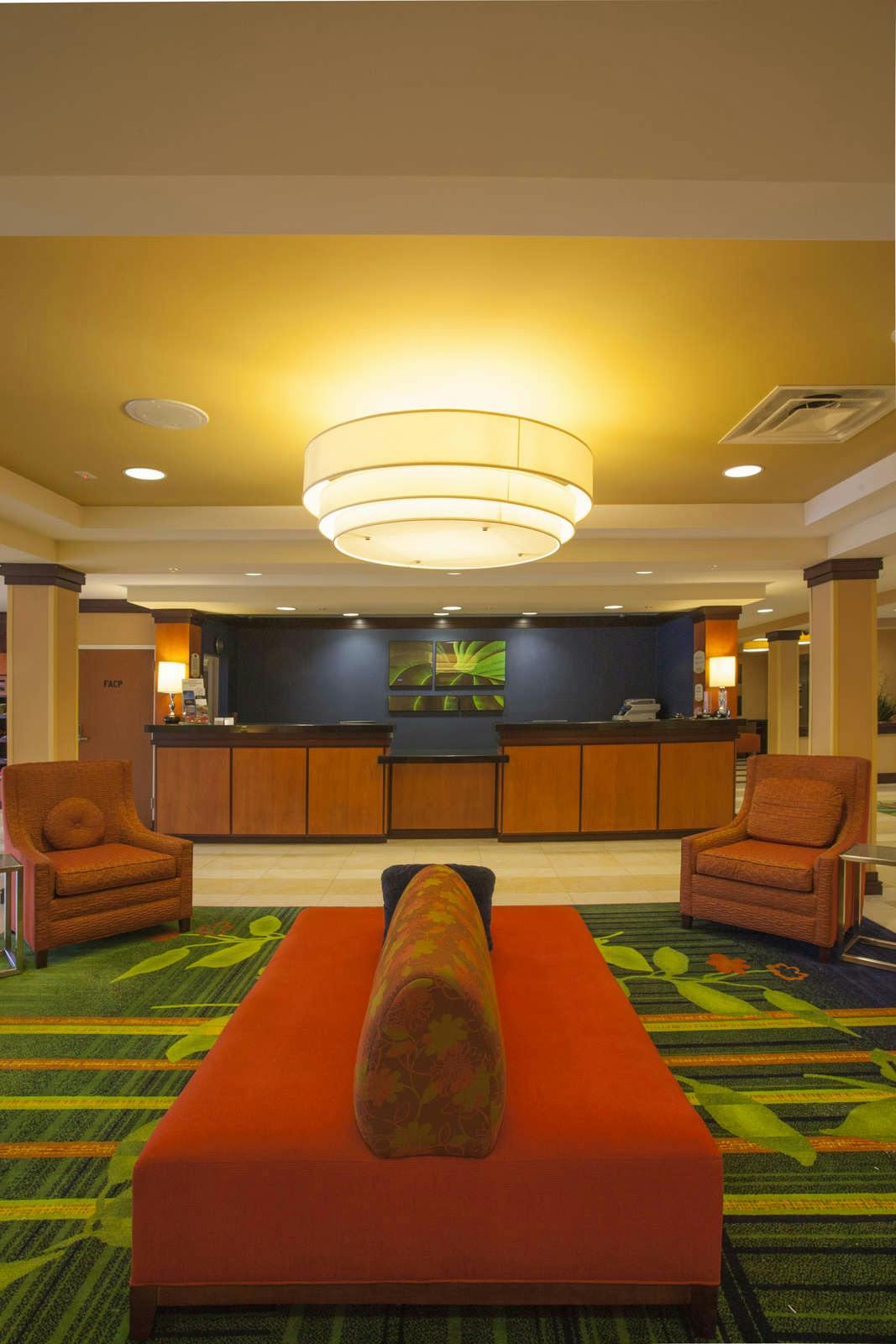 Hotel Fairfield Inn & Suites by Marriott Naples photo 1