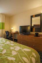 Hotel Fairfield Inn & Suites by Marriott Naples photo 3