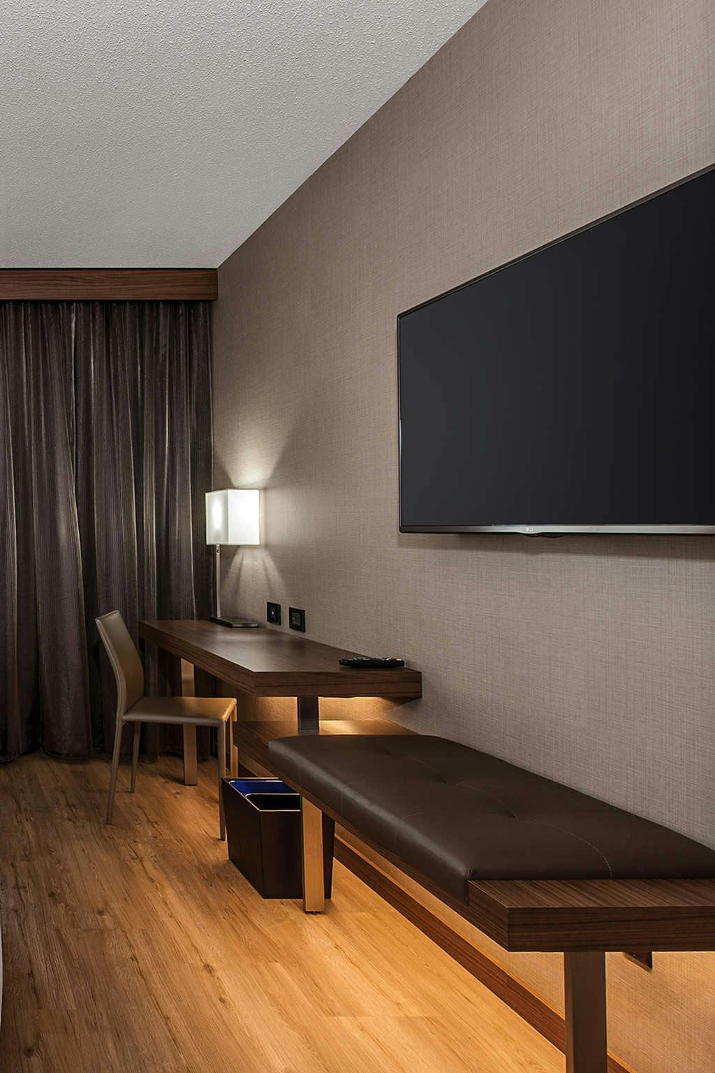 Hotel AC Hotel Chicago Downtown by Marriott photo 3