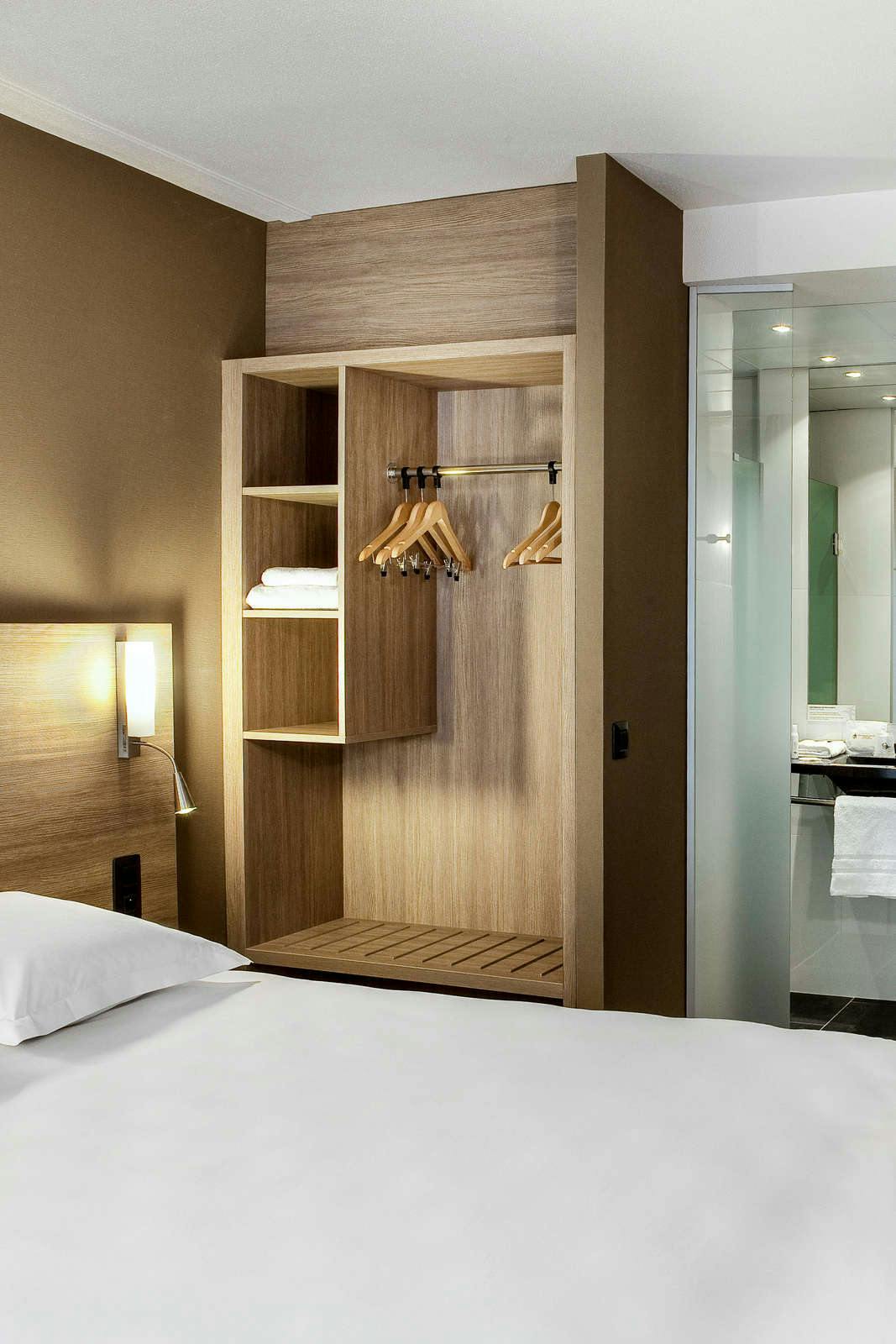 Hotel Hôtel Escale Oceania Quimper photo 5