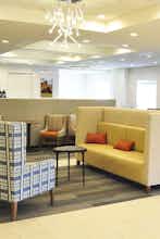 Hotel Holiday Inn Express & Suites Price photo 1