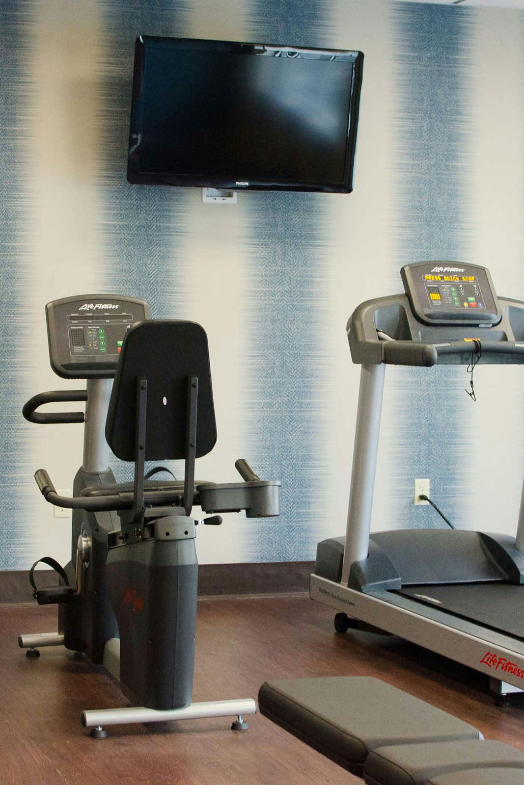 Hotel Holiday Inn Express & Suites Norwood Boston Area photo 5