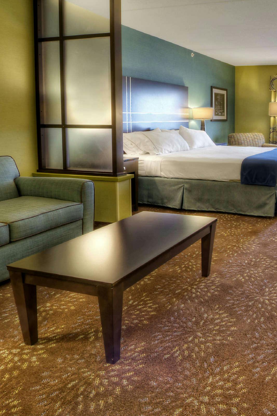 Hotel Holiday Inn Express & Suites Pittsburgh Sw Southpointe photo 2