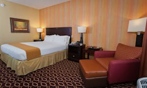Holiday Inn Express & Suites Sacramento Ne Cal Expo