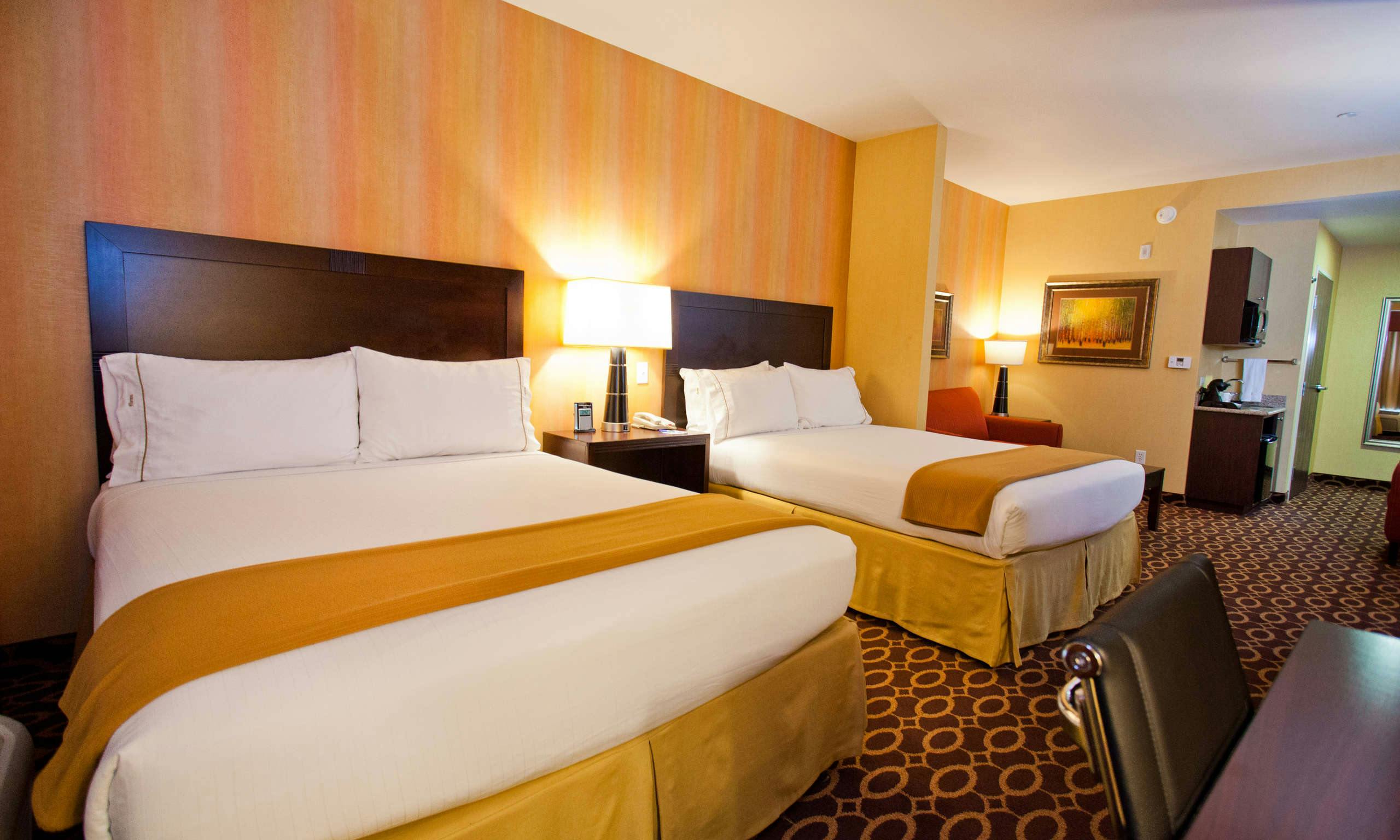 Hotel Holiday Inn Express & Suites Sacramento Ne Cal Expo photo 3