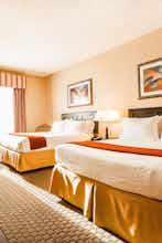 Hotel Holiday Inn Express & Suites Roseville Galleria Area photo 2