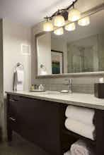 Hotel Hilton New York JFK Airport photo 4